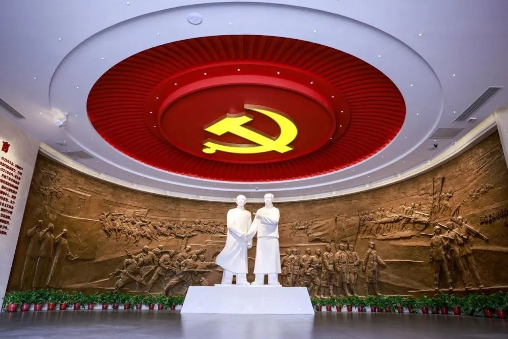 可按栏目扩展阅读相关条目